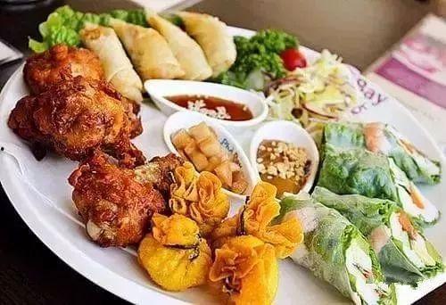 越南美食爆料视频下载,揭秘热门爆料视频中的地道风味  第1张